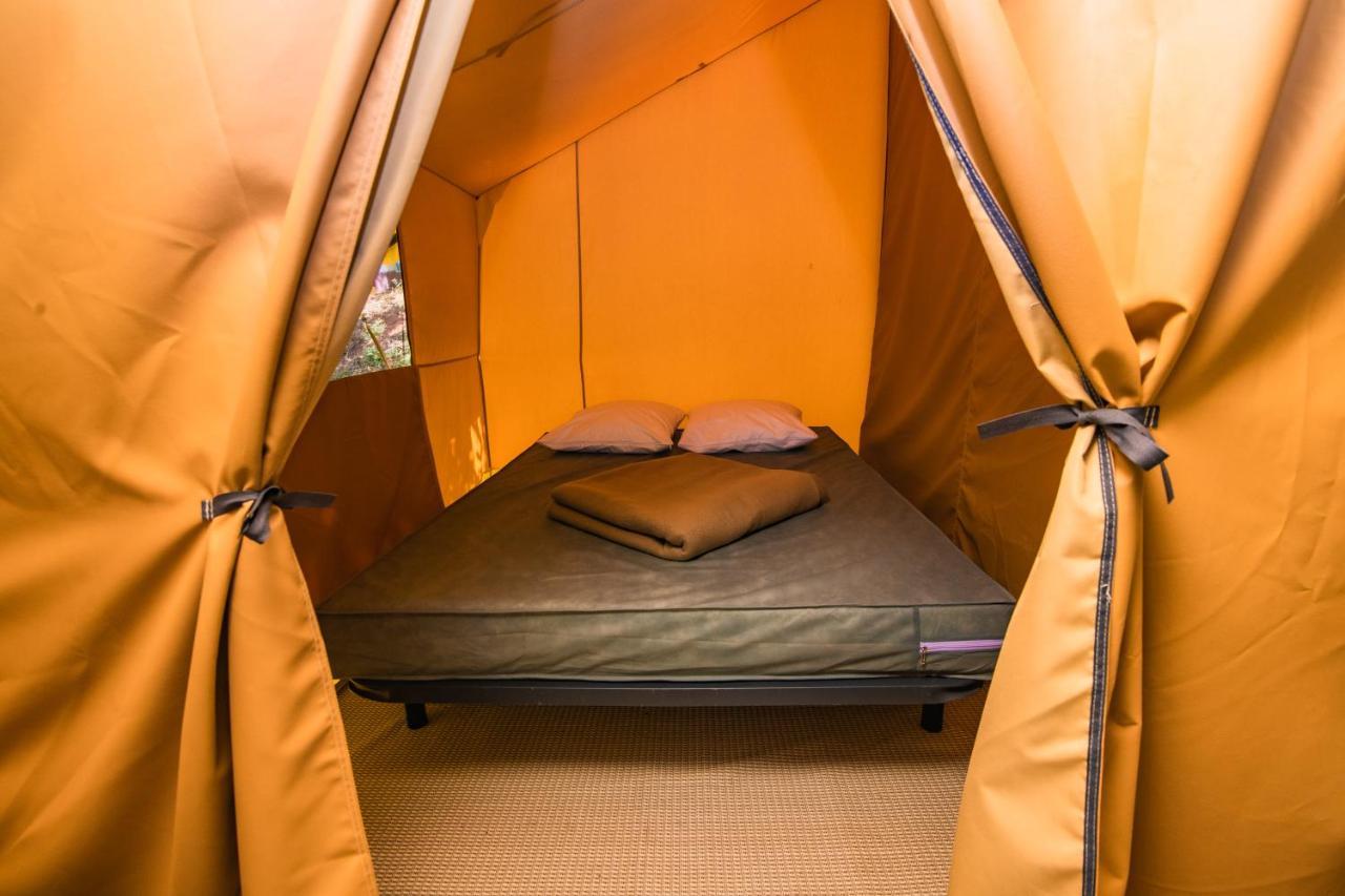 Camping Onlycamp Des Halles เดอซิซ ภายนอก รูปภาพ