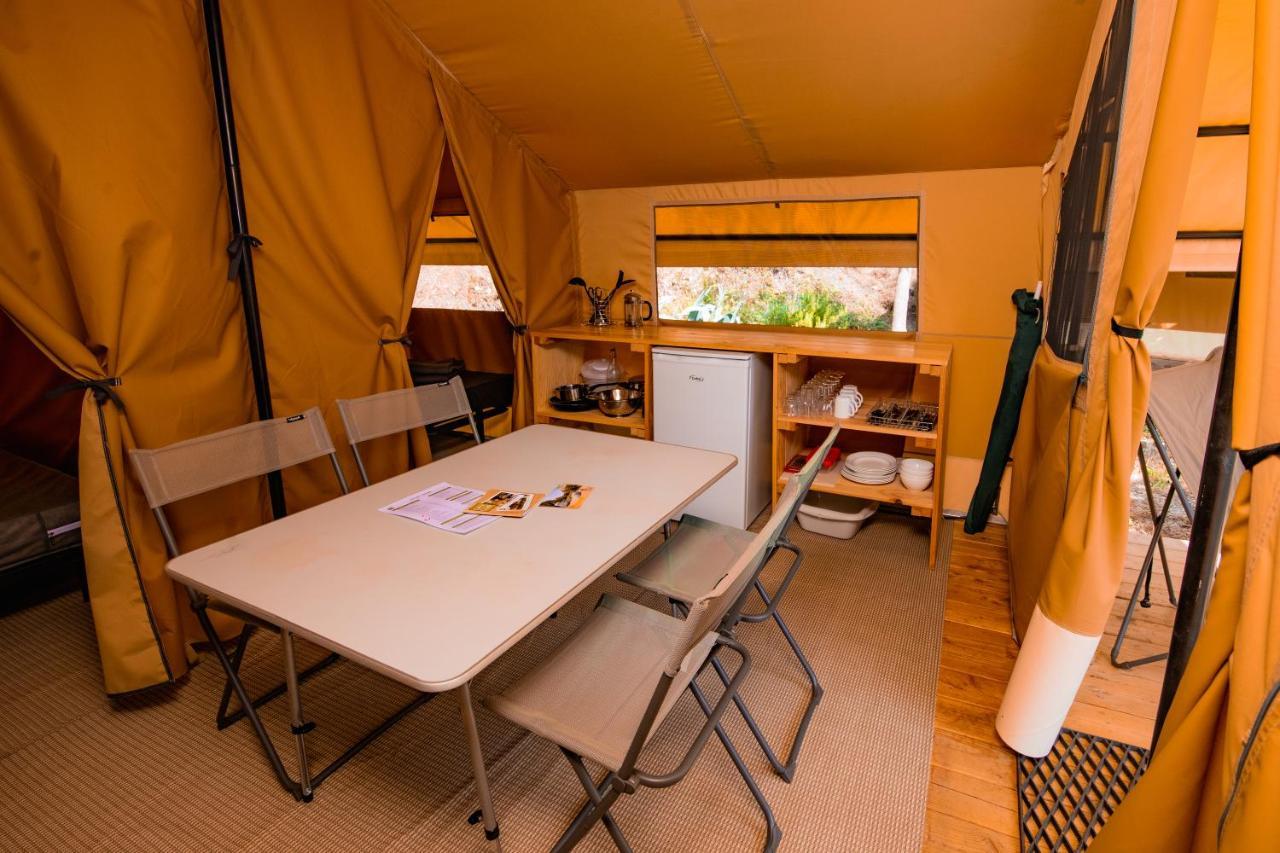 Camping Onlycamp Des Halles เดอซิซ ภายนอก รูปภาพ