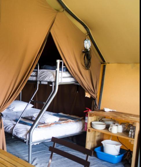 Camping Onlycamp Des Halles เดอซิซ ภายนอก รูปภาพ